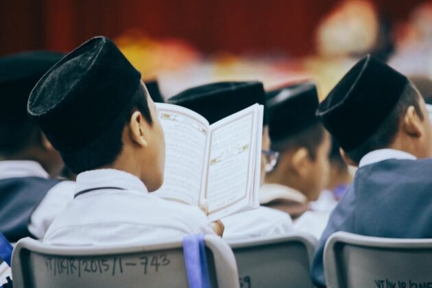 Doa Khatam Al Quran Lengkap Dengan Latin Dan Artinya