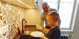 Tips Parenting: Pentingnya Kemandirian Anak Sejak Dini tips parenting