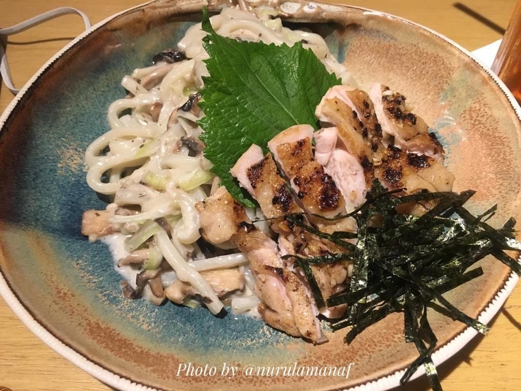 Chicken Mushroom Yaki Udon di Groove Sushi. Image: @Nurulamanaf