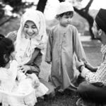 7 Tips Agar Puasa Lancar dan Segar Sepanjang Hari gambar keluarga muslim