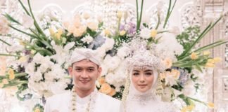 Model Kebaya Hijab Modern Untuk Acara Pernikahan, Simpel dan Stylish kebaya hijab modern