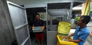 Kisah Inspiratif Sudi Waluyo Ternak Lalat Hitam Kurangi Sampah kisah inspiratif sudi waluyo