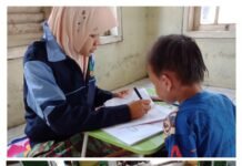 Sekolah di Rumah, Mahasiswa KKN UIN Walisongo Adakan Bimbingan Belajar Gratis