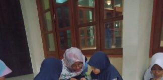 Dalam Rangka Pengabdian, Mahasiswa KKN Ikut Mengajar Ngaji di Masjid Kampung Halaman Mahasiswa Mengajar Ngaji