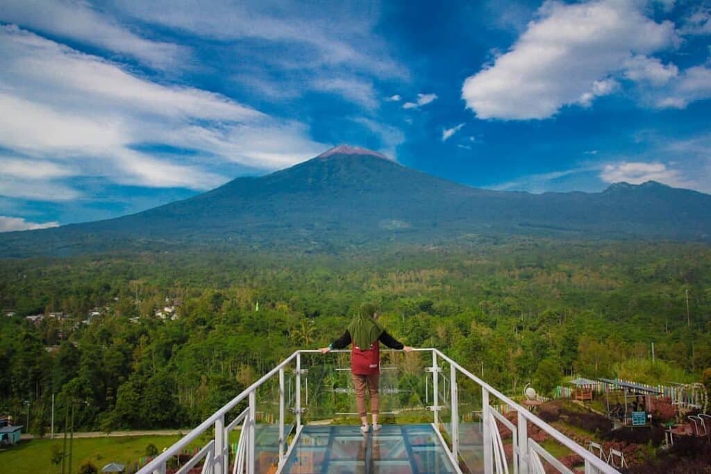 Bukit Tangkeban Pemalang