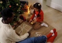3 Ide Hadiah Hari Natal di Masa Pandemi Covid-19 Hadiah Hari Natal di Masa Pandemi Covid-19