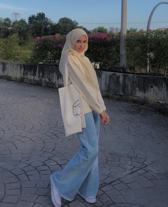 ootd hijab remaja simple celana jeans