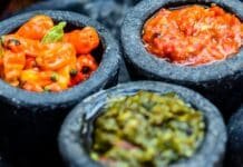 Macam-Macam Sambal Khas Indonesia, Udah Cobain yang Mana? gambar sambal khas indonesia