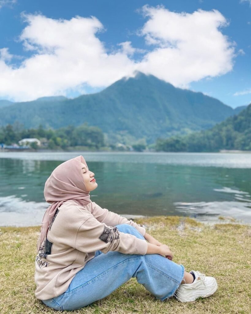 OOTD Hijab Traveler