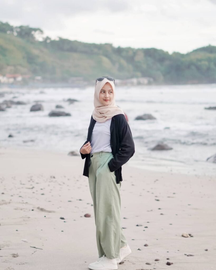 OOTD Hijab Traveler