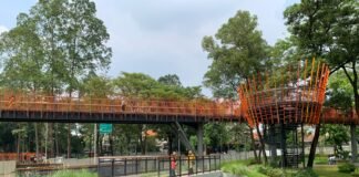 Taman Eco Park Tebet, Wisata Murah dan Sehat di Jakarta Sungai dan Infinity Link Bridge di Tebet Eco Park