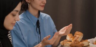 Doa Sahur dan Buka Puasa Sesuai Sunnah Doa Sahur dan Buka Puasa Sesuai Sunnah