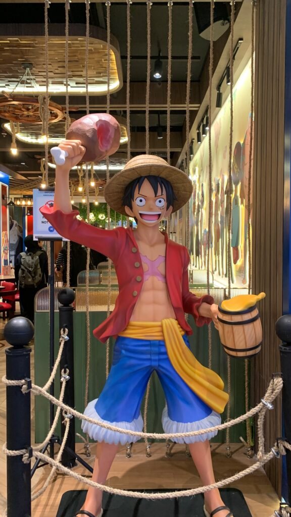 Patung Luffy One Piece Cafe Senayan Jakarta