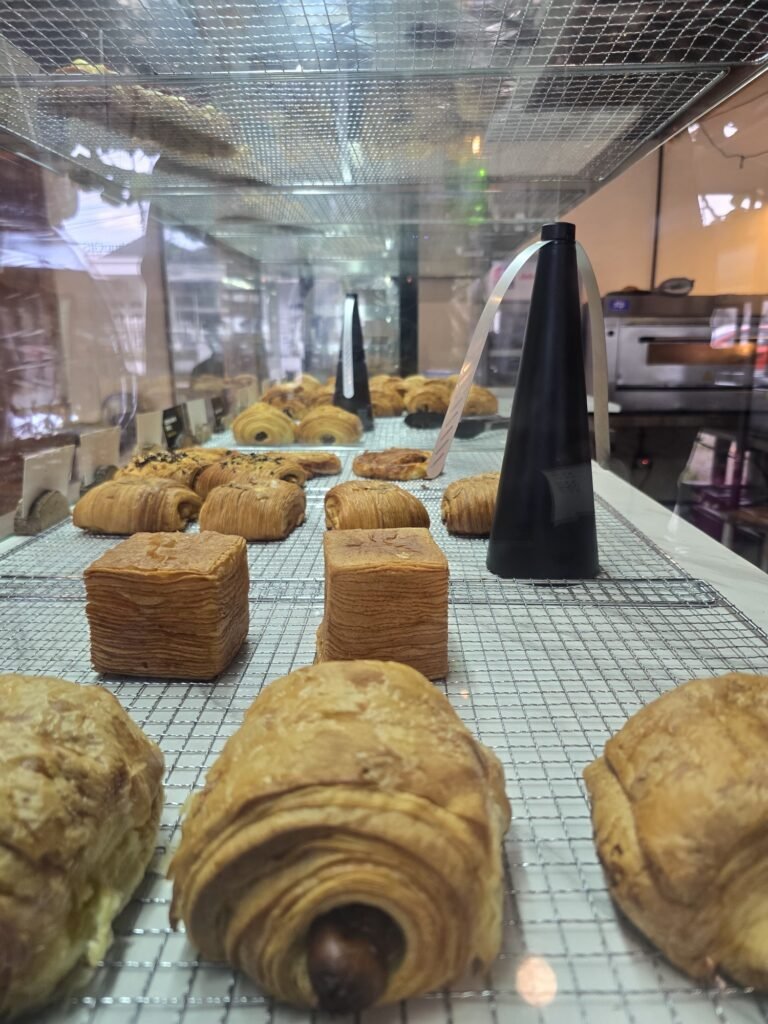 gambar roti pastry croissant