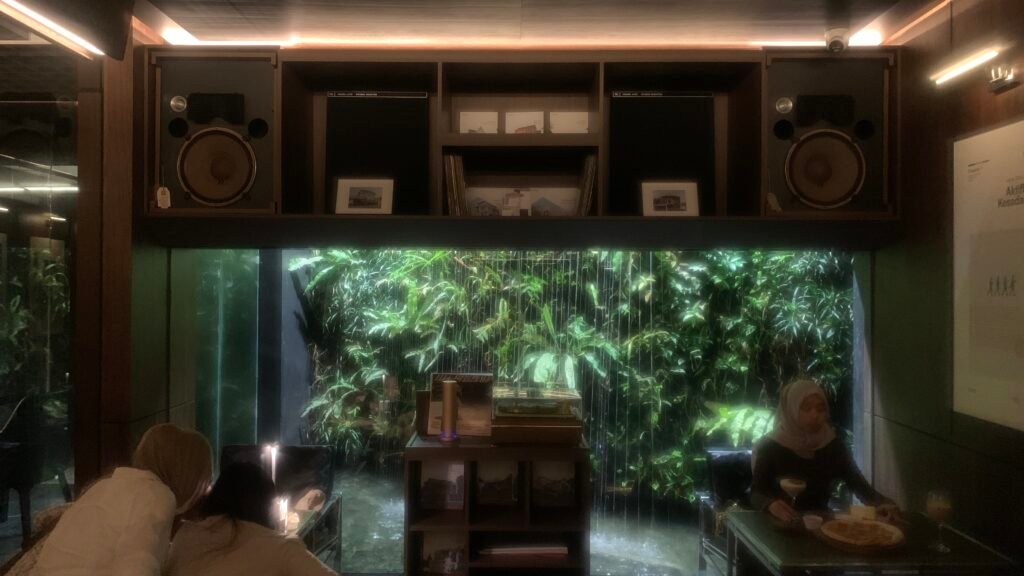 cafe idroc space sentul