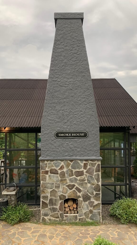 smoke house rustic market sentul bogor